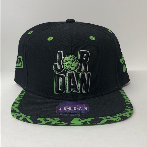 Mars Hare Snapback Buckle Hat 